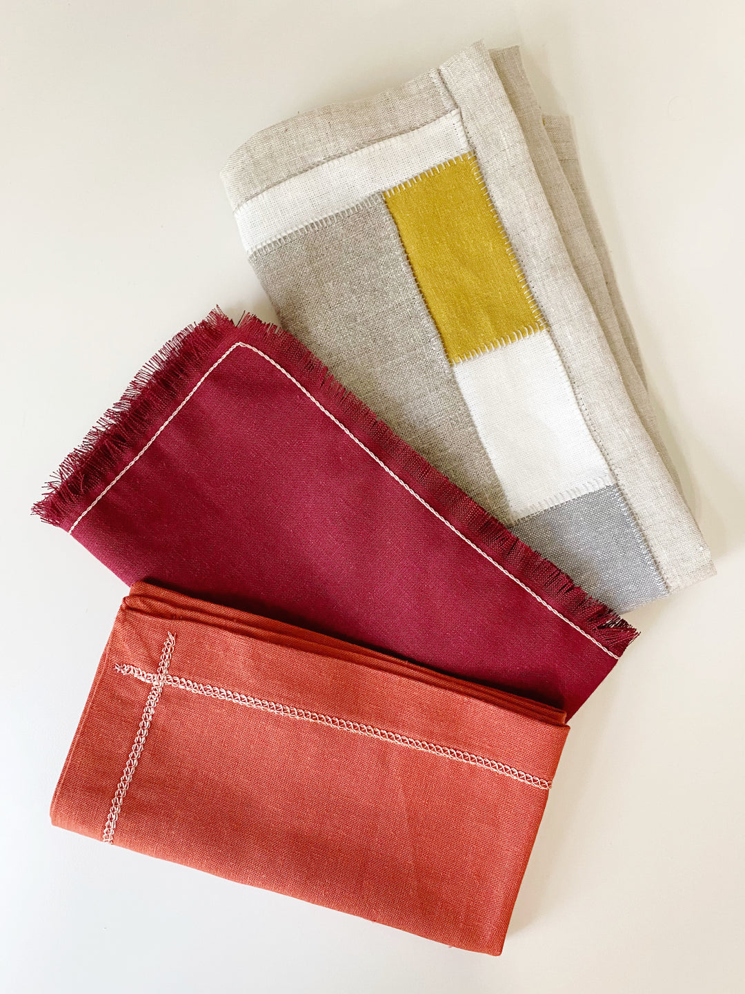 How to make napkins with an overlocker: three ways Blog