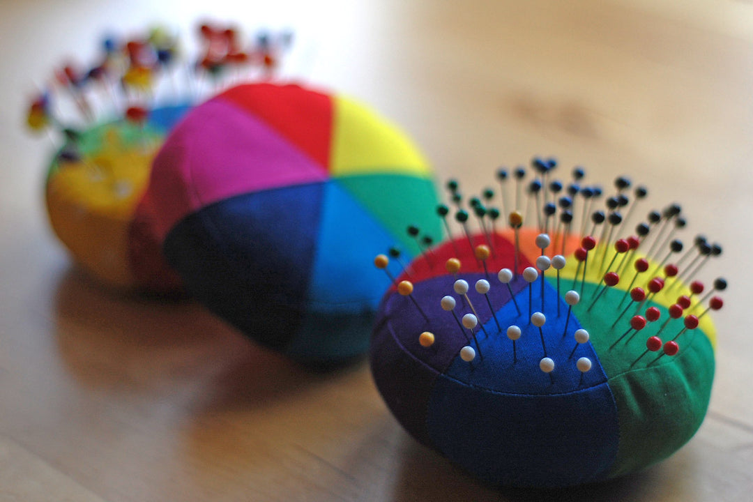 Color wheel pincushion tutorial blog