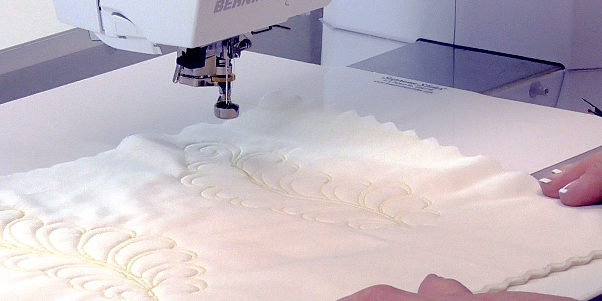 How to quilt feathers with a free motion and rulerwork blog