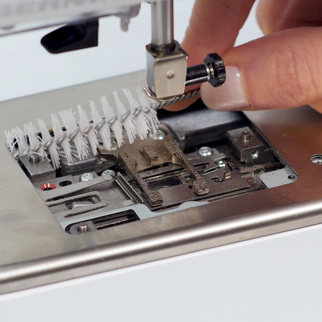 Sewing Machine Cleaning and Oiling