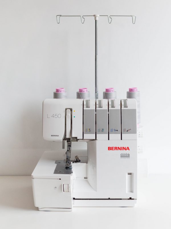 BERNINA L450 Serger