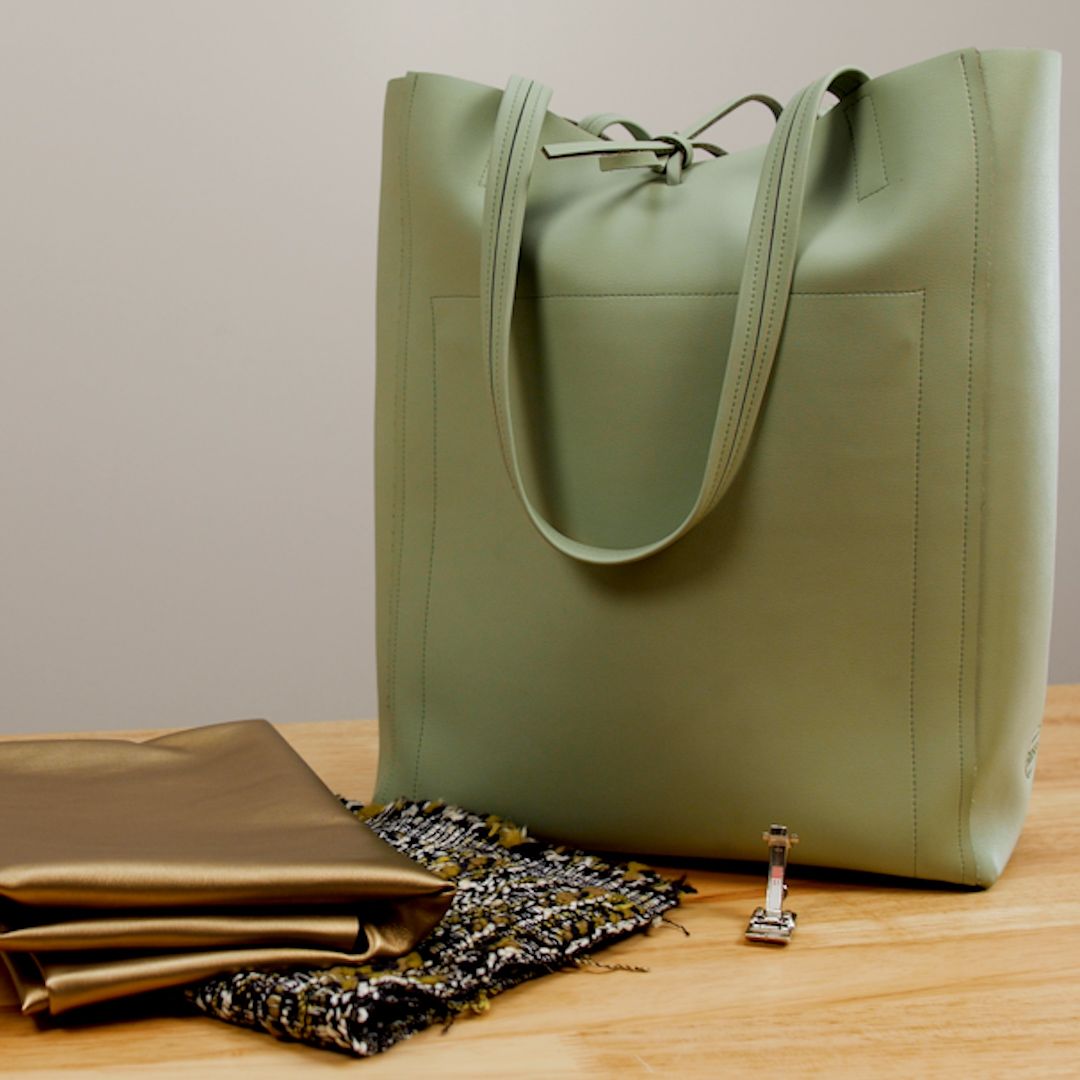 Bag made with BERNINA Roller Foot #51