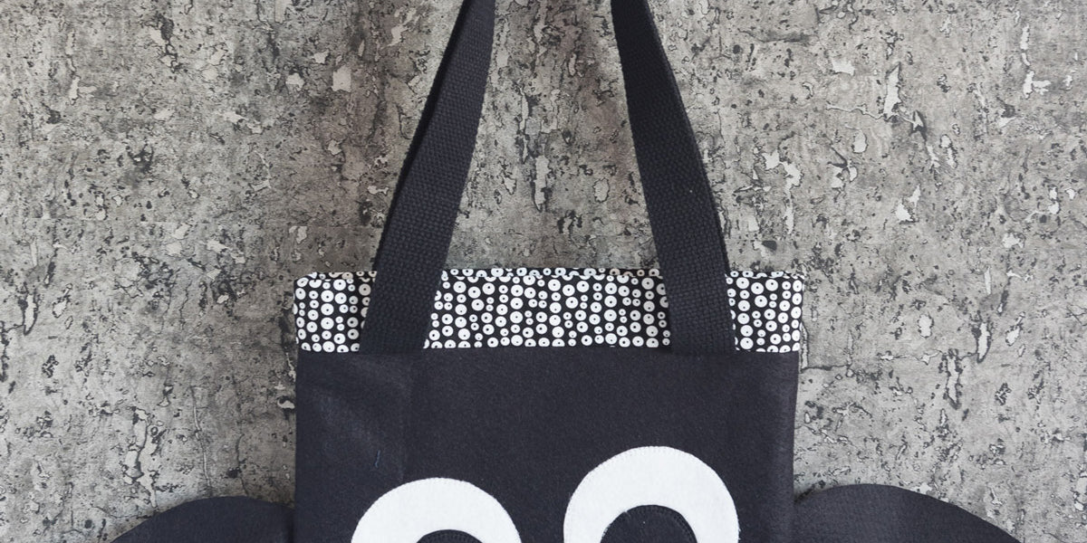 Bat Trick-or-Treat Bag Tutorial