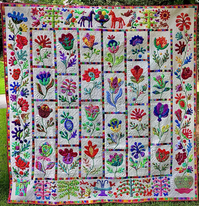 Image of My Flower Garden quilt.