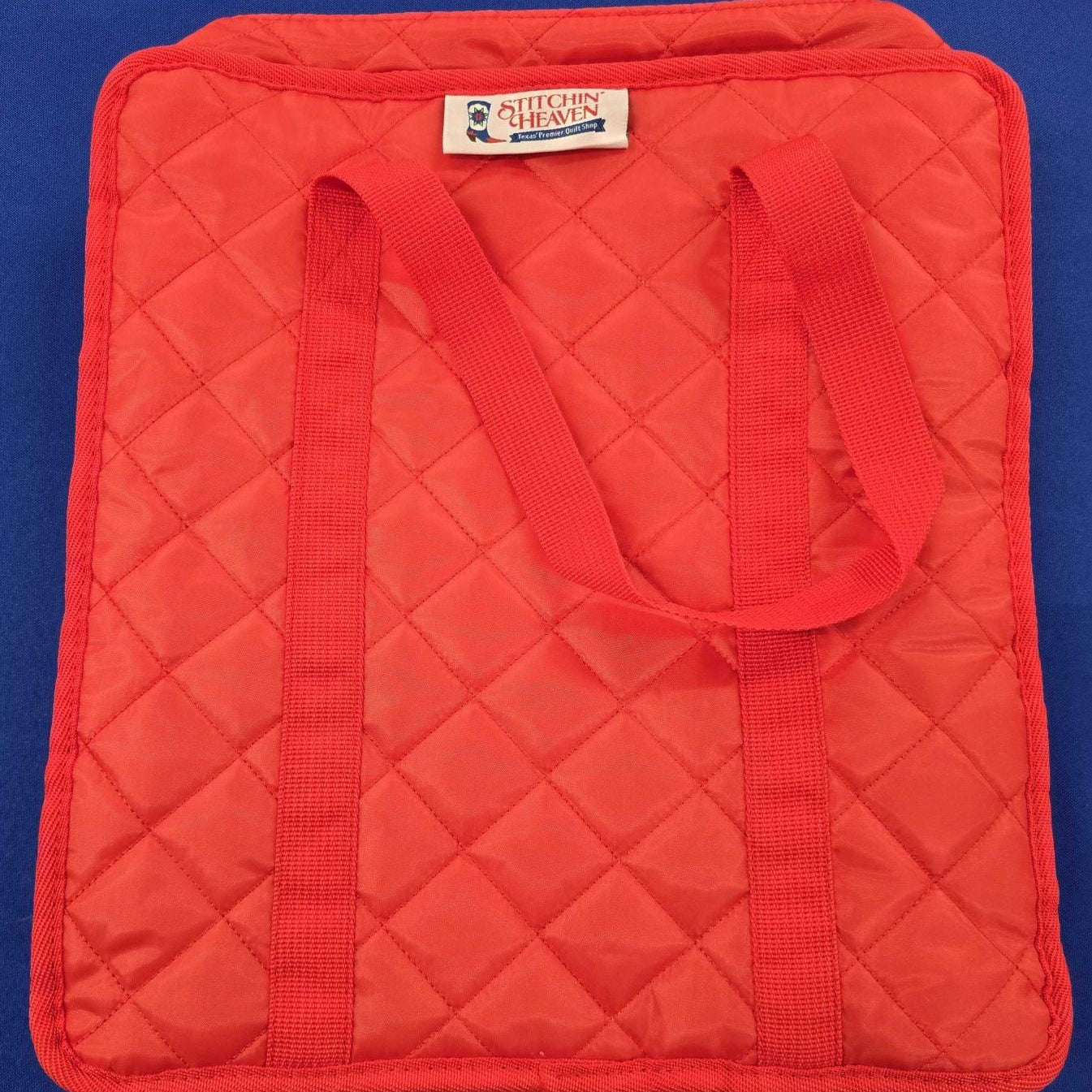 Stitchin’ Heaven Quilted Project Bag - Red SHQUILTED