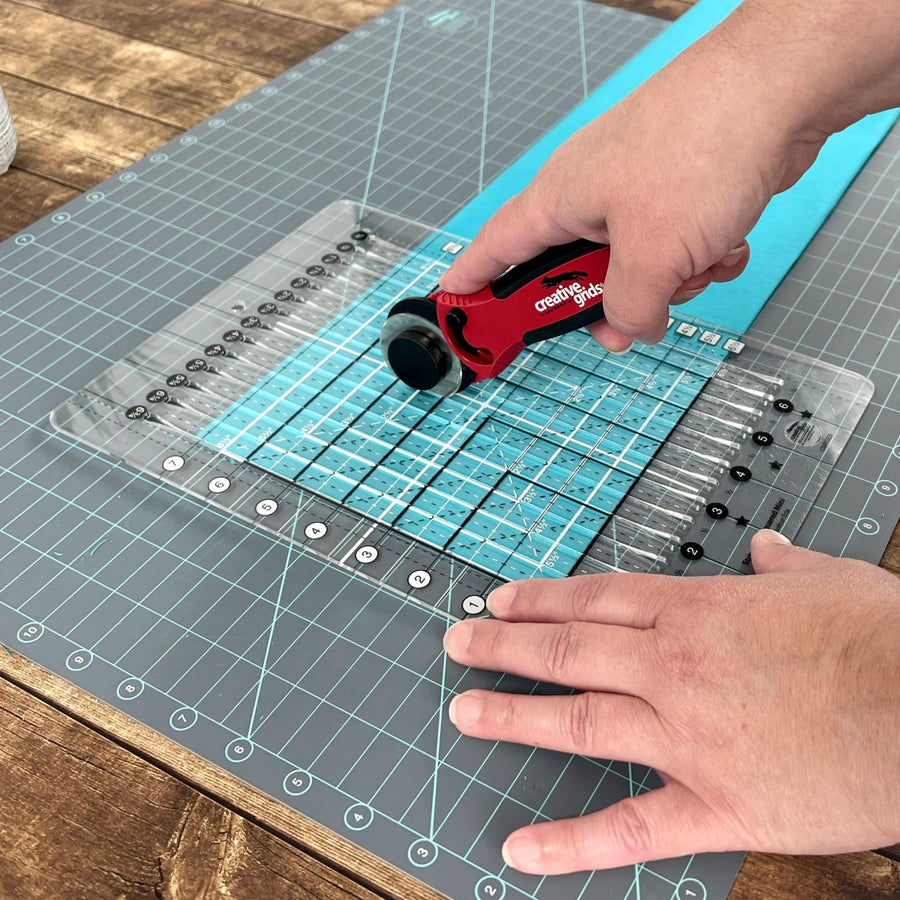 Creative Grids - Cutting Mat 12in x 18in CGRMAT1218