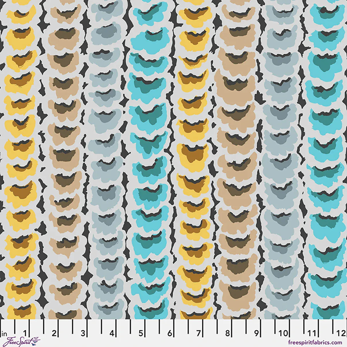 Garlands Neutral - Kaffe Fassett Collective August 2026 PWGP181.NEUTRAL