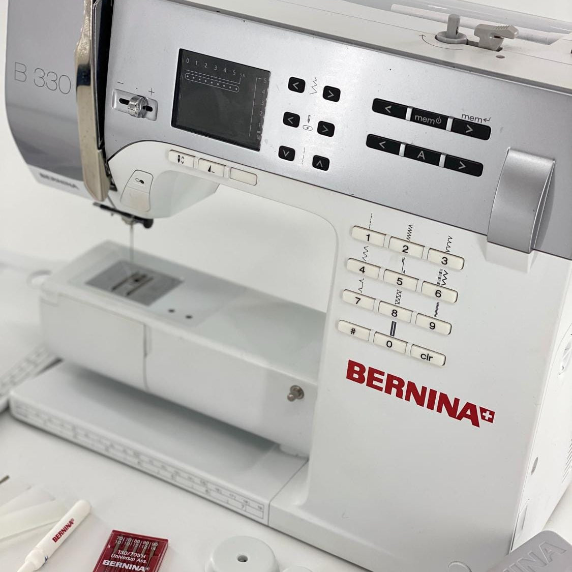 BERNINA 330 Machine - Pre-Owned BER330USED