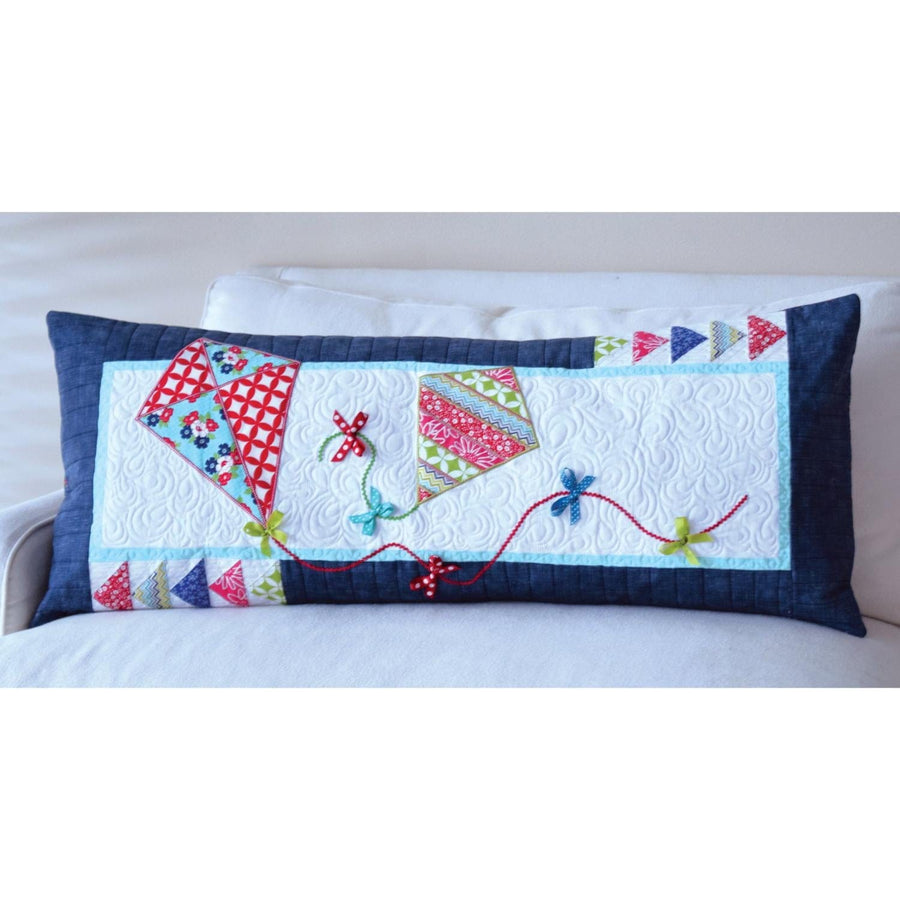 Kimberbell Bench Pillow M 09 -  Let's Go Fly a Kite BPP22-09