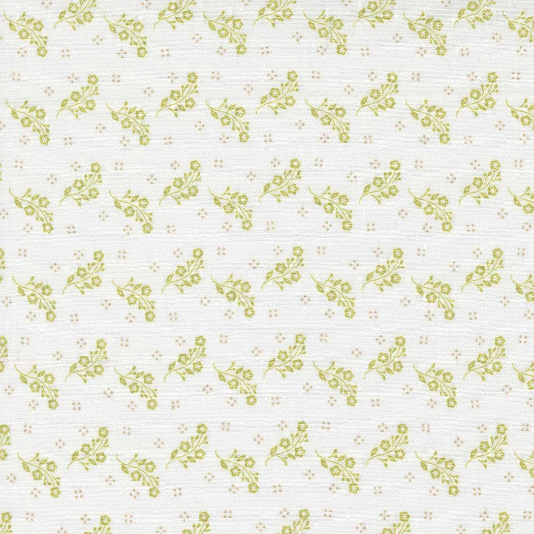 Linen Cupboard - Tossed Blooms Green White 20484-22