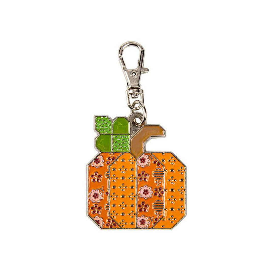 Lori Holt - Enamel Happy Charm™ Pumpkin ST-33024