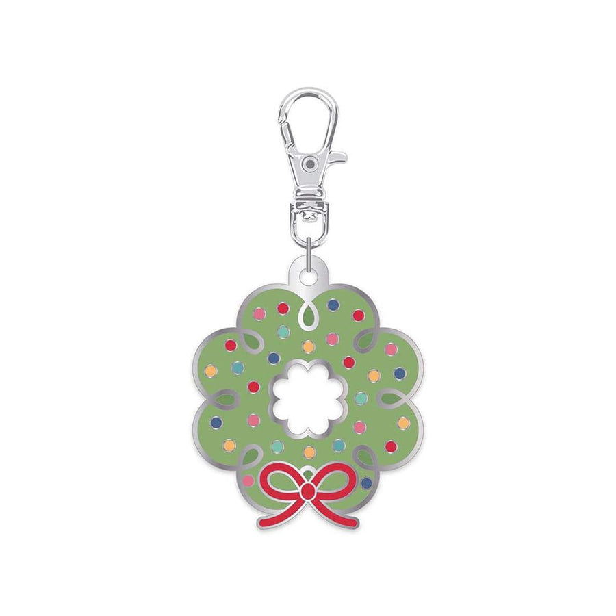 Lori Holt - Enamel Happy Charm Wreath ST-36029