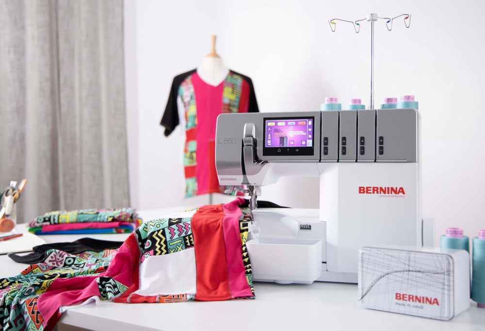 BERNINA L860 Overlocker Serger BERNINA 