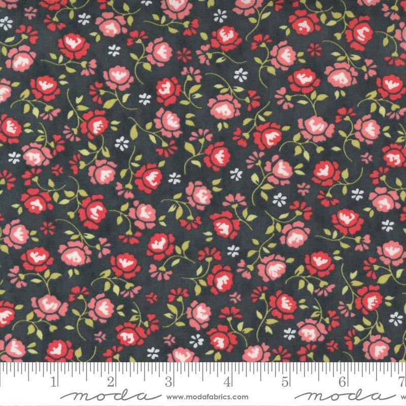 Fresh Fig Favorites - Small Roses - Black MODA/ United Notions 