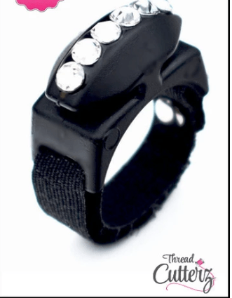 Thread Cutterz Ring Bedazzled - Black w/Single Row Thread Cutterz 