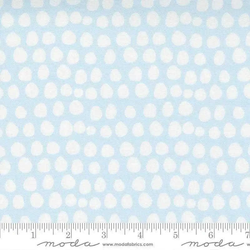 Little Ducklings - Egg Spot Baby Pastel Nursery - Blue MODA/ United Notions 